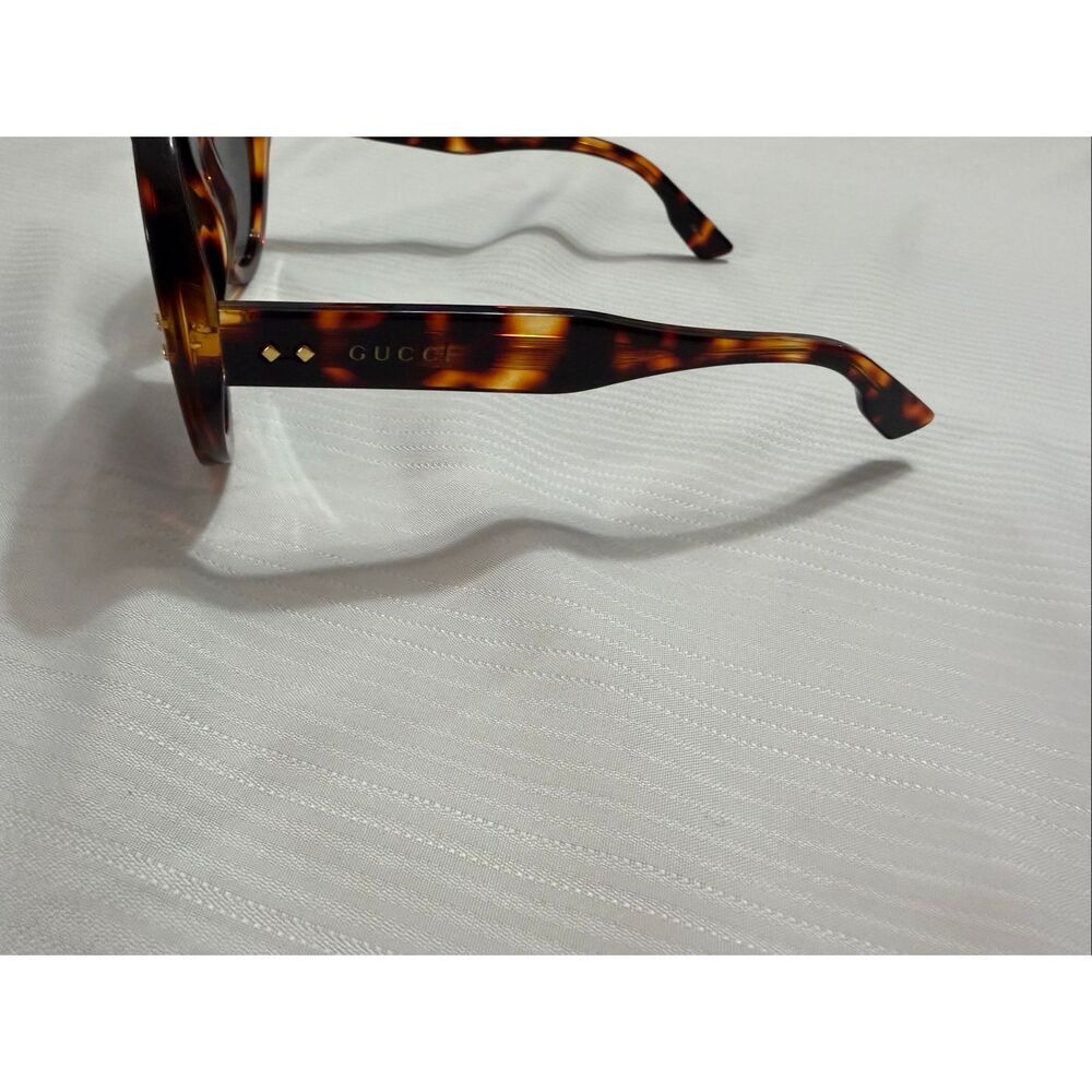 GUCCI GG1081S Women’s Tortoise Sunglasses - Picture 7 of 13